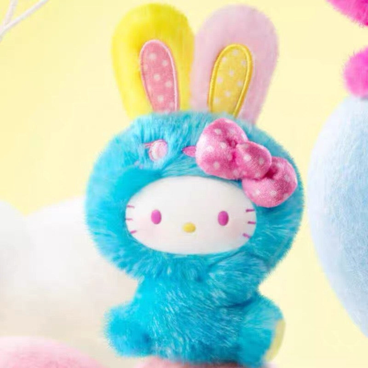 Aquamarine Bunny - Hello Kitty Rainbow Bunny plush vinyl keychain pendant, opened and confirmed