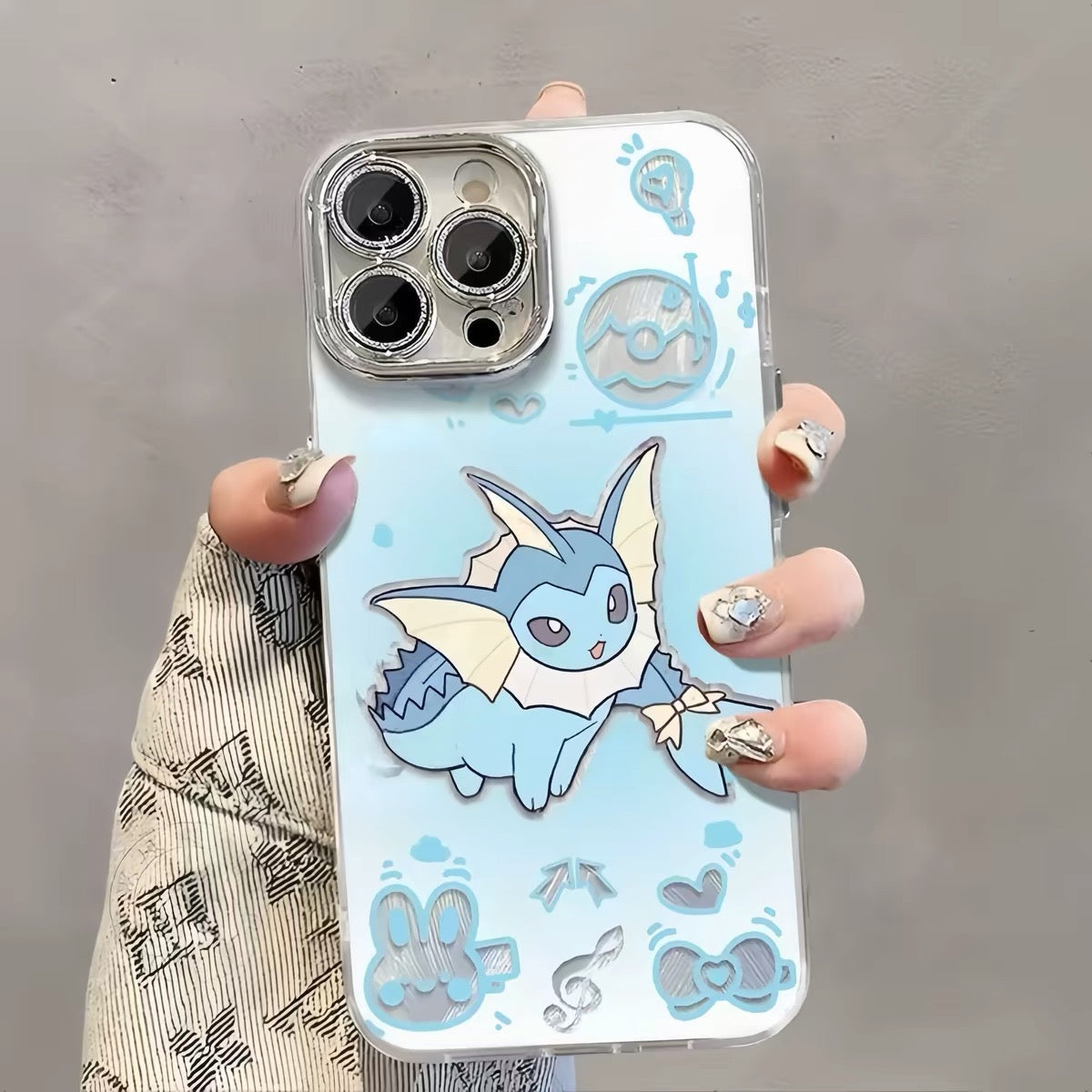 เคสการ์ตูนญี่ปุ่น Pokemon พร้อมที่กันเลนส์ ลาย Eevee Evolution โทนพาสเทลสุดน่ารัก | Eevee Vaporeon Jolteon Flareon Espeon Umbreon Leafeon Glaceon Sylveon 9 สไตล์ - เคส iPhone PLUS SE2 XS XR X 11 12 13 14 15 16 16e 17 17e Pro Promax
