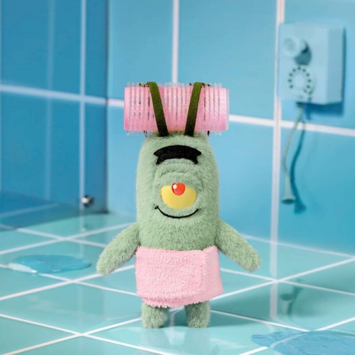 Plankton's Day in Bikini Bottom Series - Bangs Plankton plush keychain in pink knit band