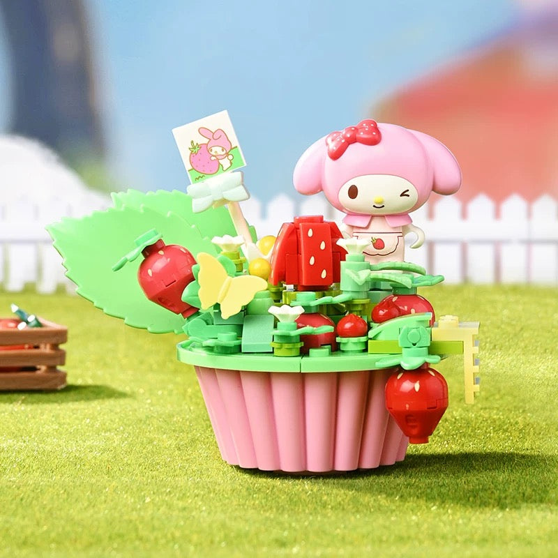 Sanrio Sweet Strawberry Town | Hello Kitty My Melody Kuromi Cinnamoroll Pompompurin Pochacco -  Building Blocks Toy Collections KawaiiGiftLand