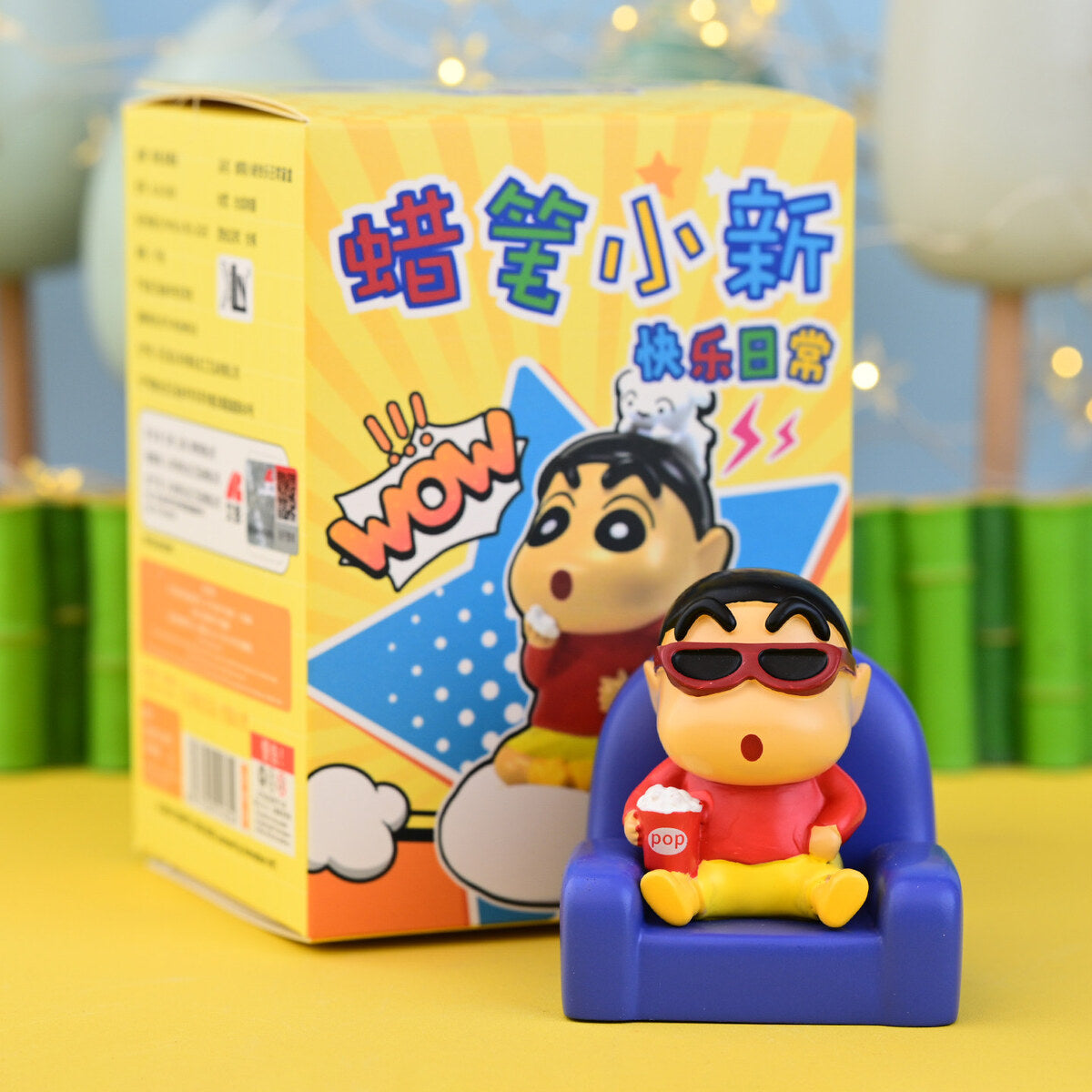 Crayon Shin-chan Movie-watching Moments figure in sunglasses with popcorn in a blue armchair