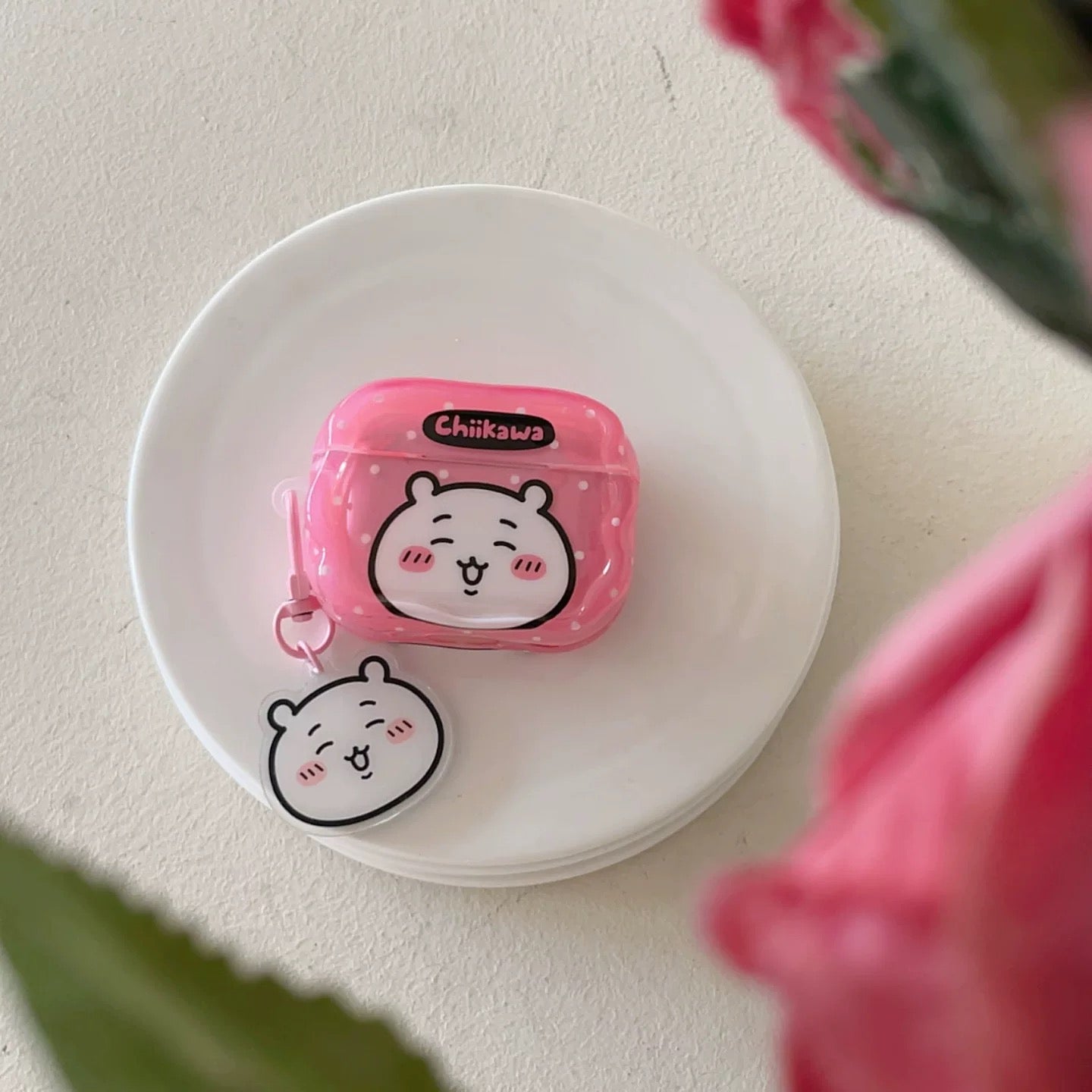 Japanese Cartoon ChiiKawa Colourful with Dot |  Chiikawa Hachiware Usagi Pink Blue Yellow with Keychain - AirPods AirPodsPro AirPods3 AirPods4 Case KawaiiGiftLand