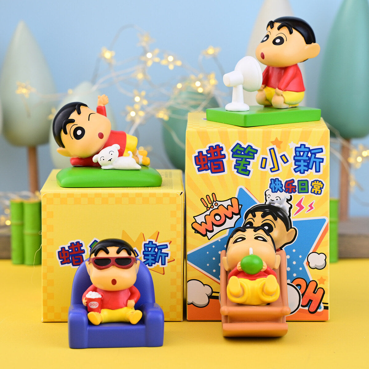 Crayon Shin-chan 4-figure set: Rest on the Grass, A Leisurely Holiday, Movie-watching Moments and Enjoy the Fan