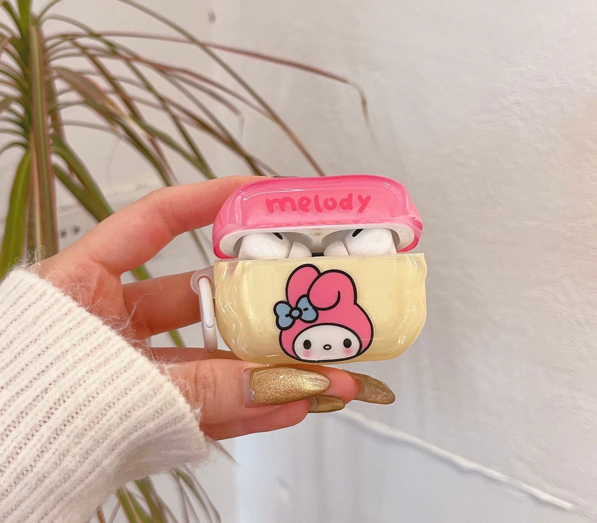 Japanese Cartoon Candy Colour Hello Kitty My Melody Kuromi Pompompurin Pochacco Red Pink Purple Yellow Blue with Keychain - AirPods AirPodsPro AirPods3 AirPods4 Case KawaiiGiftLand