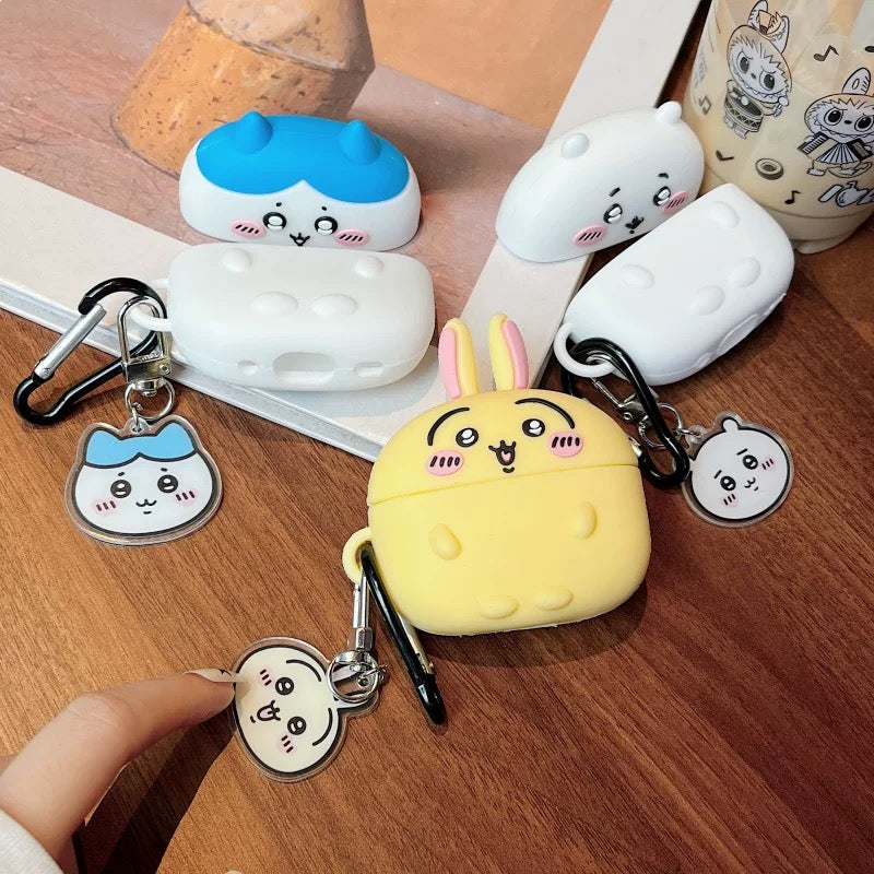 Japanese Cartoon ChiiKawa Silicon Airpods Case with Keychain | Chiikawa Hachiware Usagi - AirPods AirPodsPro AirPods3 AirPods4 Case KawaiiGiftLand