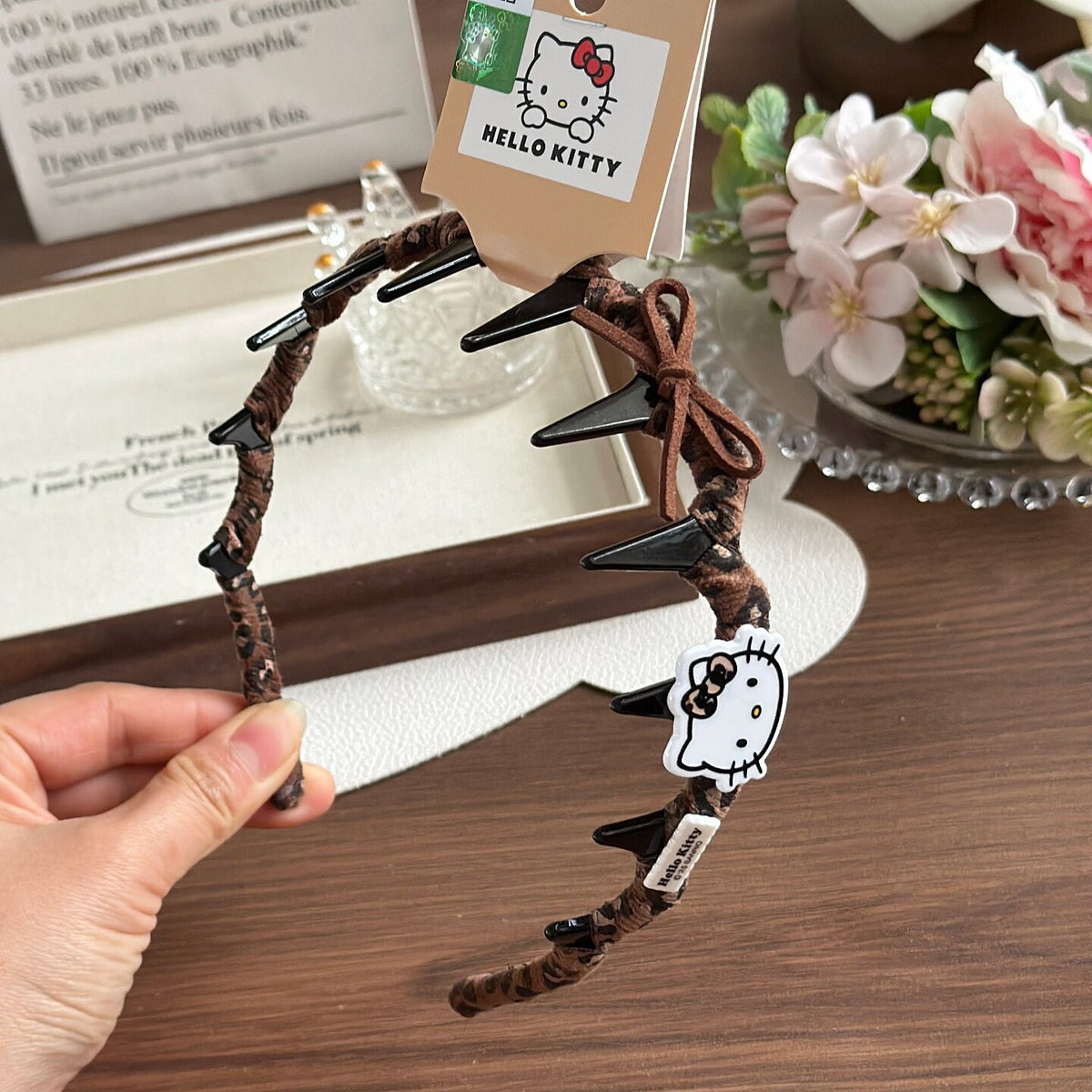 Hello Kitty Coffee Leopard Toothed Headband - Sanrio licensed fabric hair band