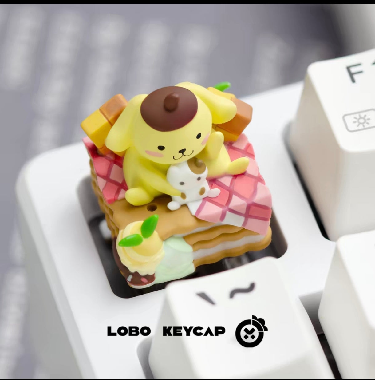 Lobo Sanrio Friends Kawaii Expression Artisan Keycaps – Hand-Cast Resin Mechanical Keyboard Accessories (Hello Kitty, Kuromi, My Melody, Pompompurin, Hangyodon)