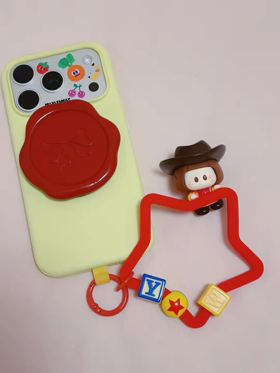 YOYO Chan x Toy Story Mini Figure | YOYO Star Shape Cellphone Pendant Collection - Collectable Toys Mystery Blind Box
