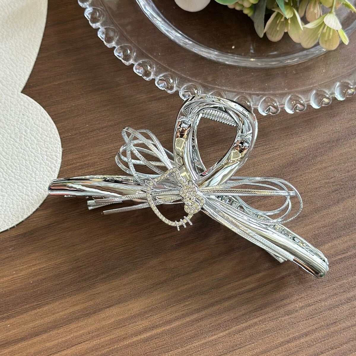 Hello Kitty silver bow claw clip front view