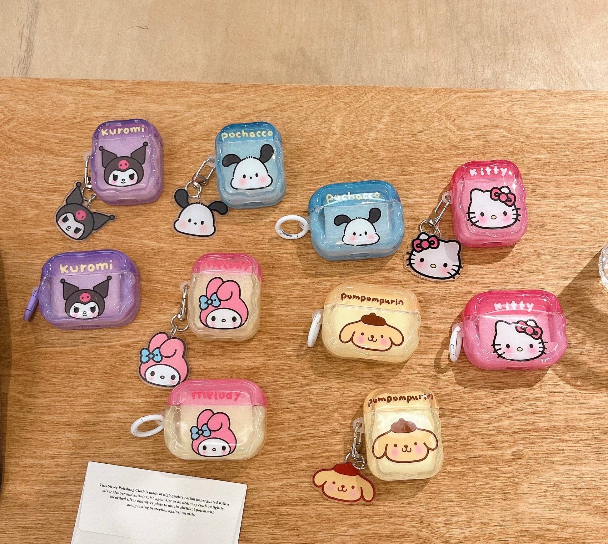 Japanese Cartoon Candy Colour Hello Kitty My Melody Kuromi Pompompurin Pochacco Red Pink Purple Yellow Blue with Keychain - AirPods AirPodsPro AirPods3 AirPods4 Case