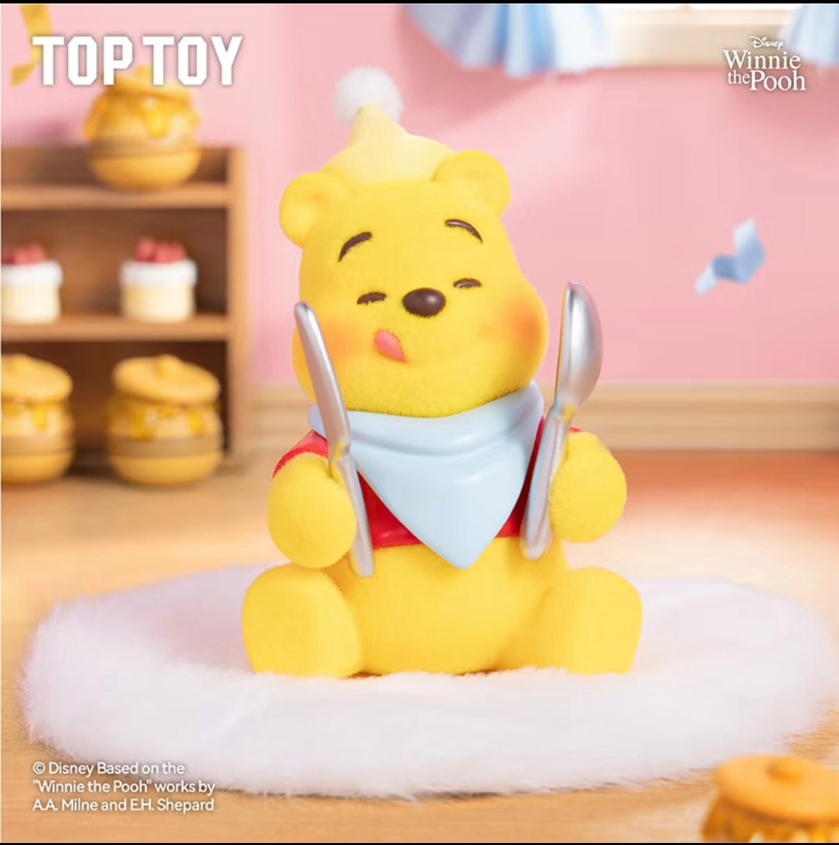 TOP TOY Winnie the Pooh Fun Party Series Pooh Bear vinyl figure close up