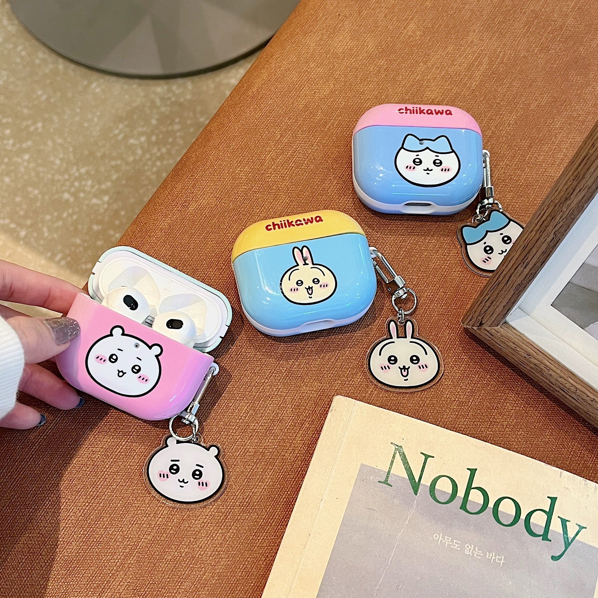 Japanese Cartoon ChiiKawa Pastel Colour | Chiikawa Hachiware Usagi Pink Blue Yellow Mint with Keychain - AirPods AirPodsPro AirPods3 AirPods4 Case KawaiiGiftLand