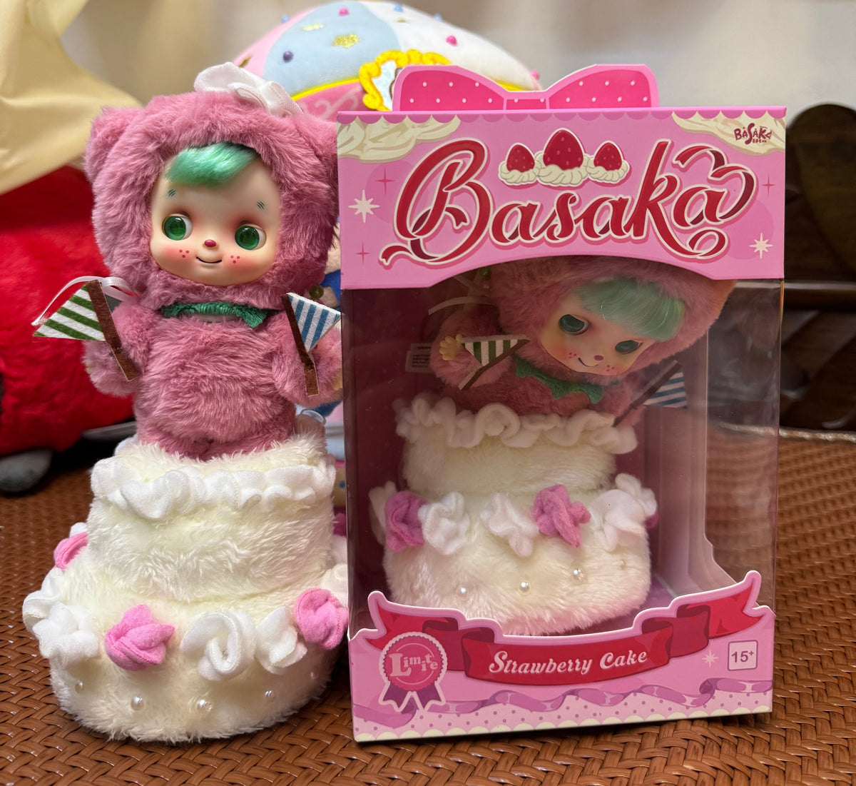 Special Limited Strawberry Cake | Phone Case | angle view