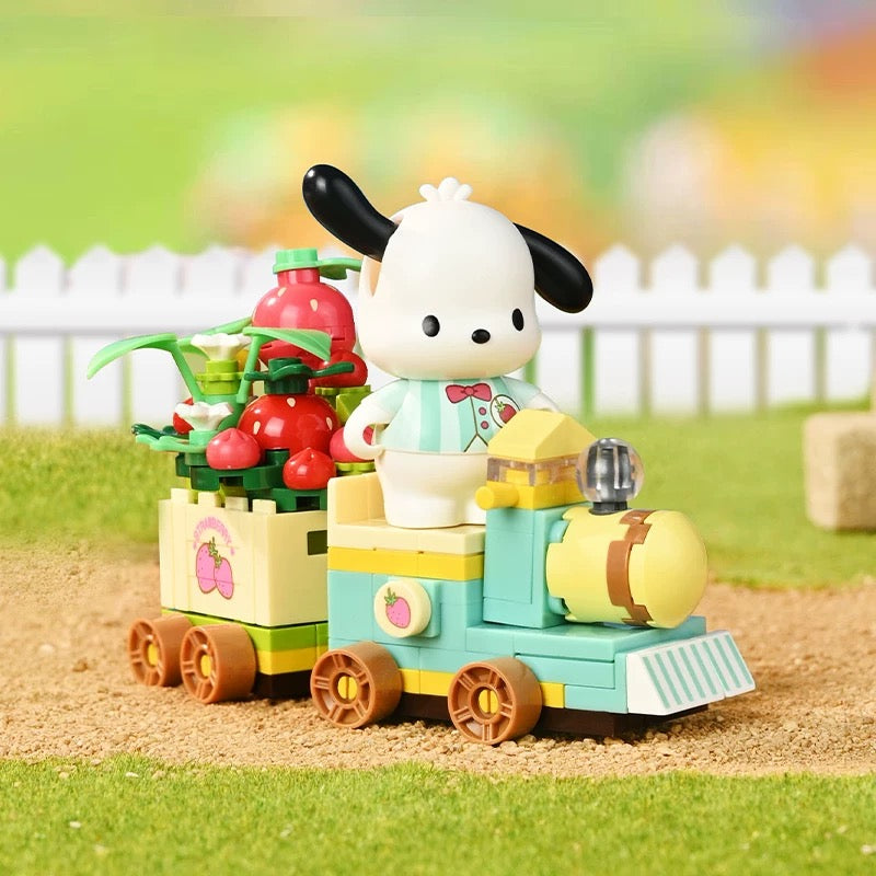 Sanrio Sweet Strawberry Town | Hello Kitty My Melody Kuromi Cinnamoroll Pompompurin Pochacco -  Building Blocks Toy Collections KawaiiGiftLand