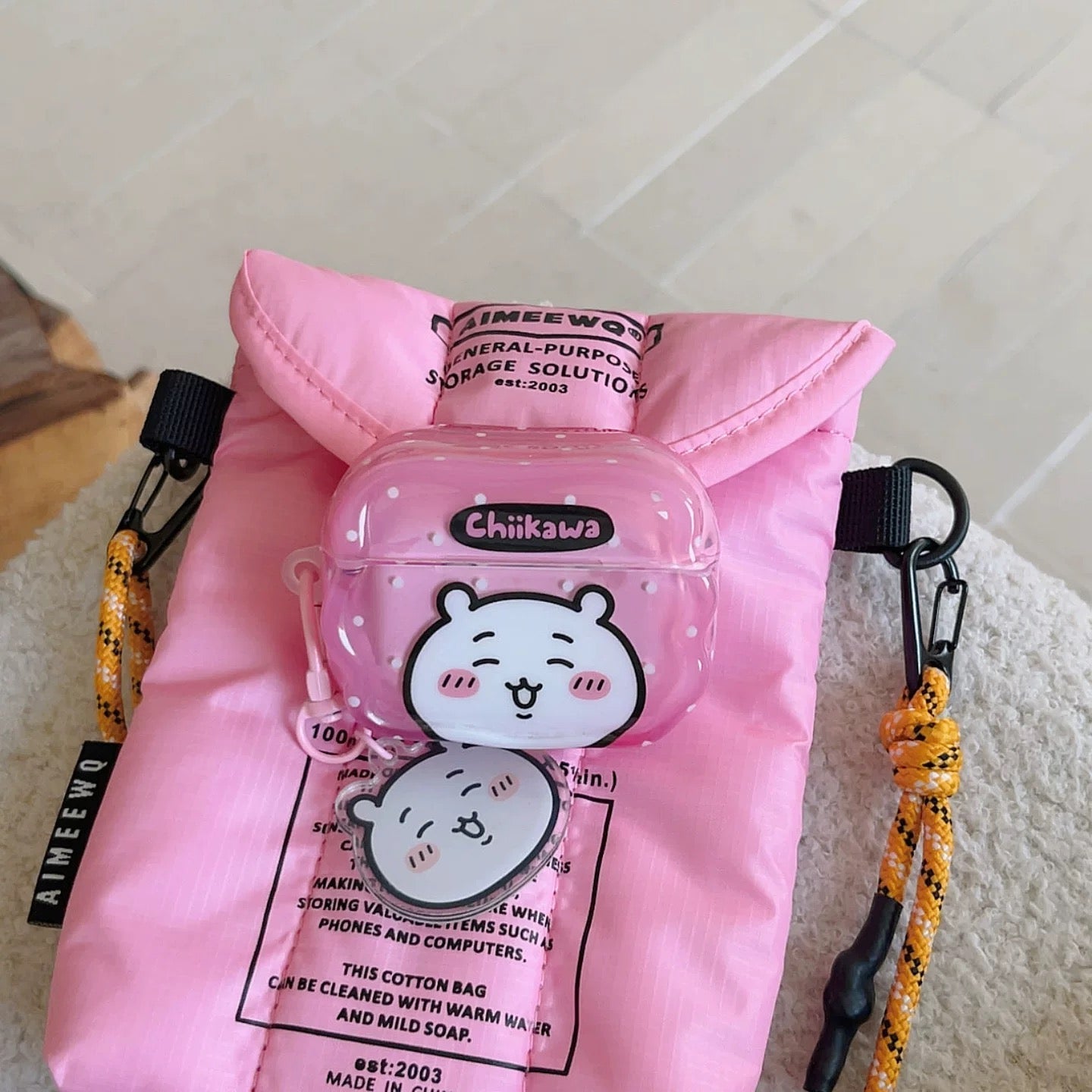 Japanese Cartoon ChiiKawa Colourful with Dot |  Chiikawa Hachiware Usagi Pink Blue Yellow with Keychain - AirPods AirPodsPro AirPods3 AirPods4 Case KawaiiGiftLand