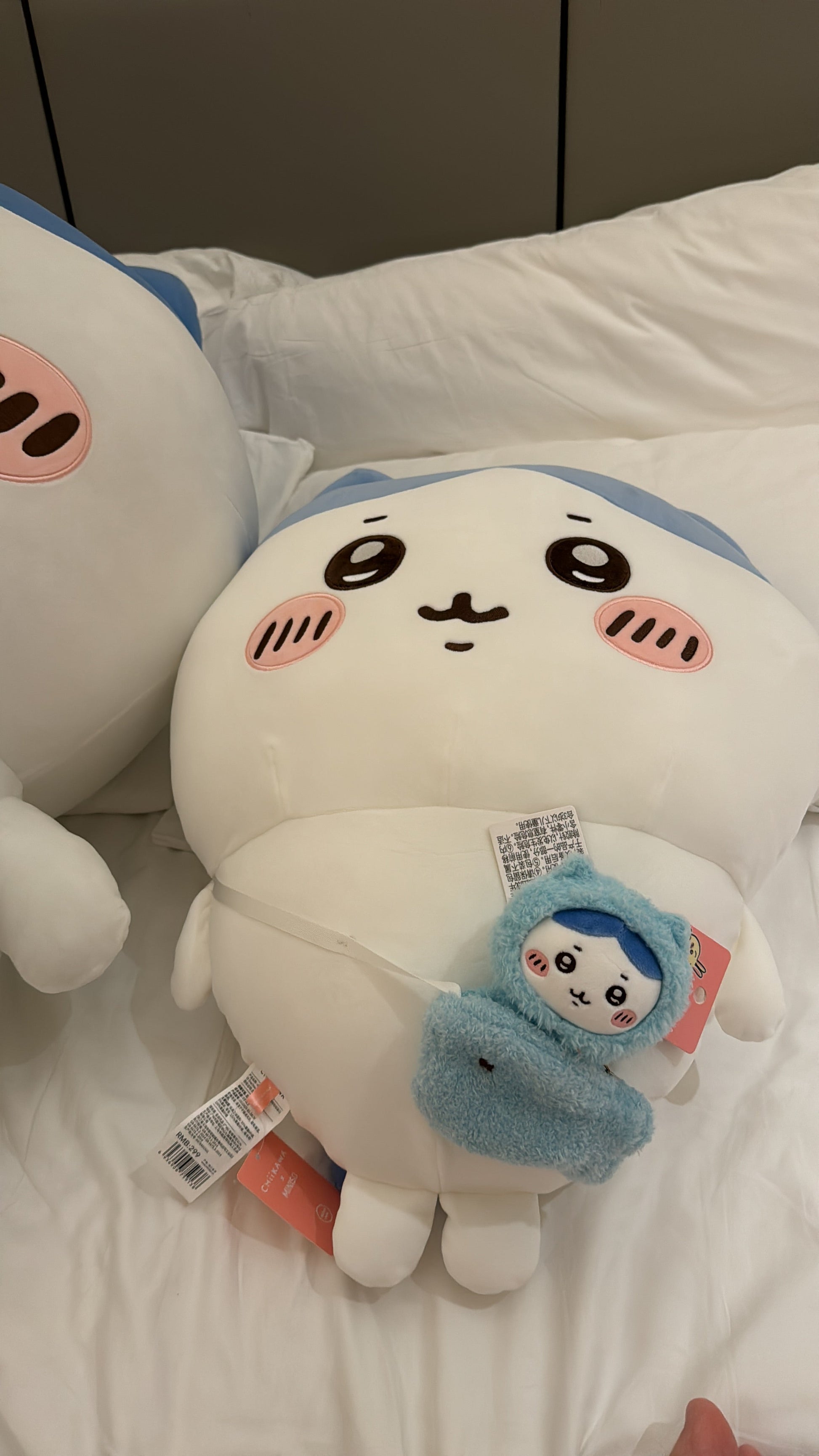 ChiiKawa X Miniso | ChiiKawa Hachiware Usagi -  60cm Giant Outing with Bag Plush Doll Kawaii items Room Decoration doll KawaiiGiftLand