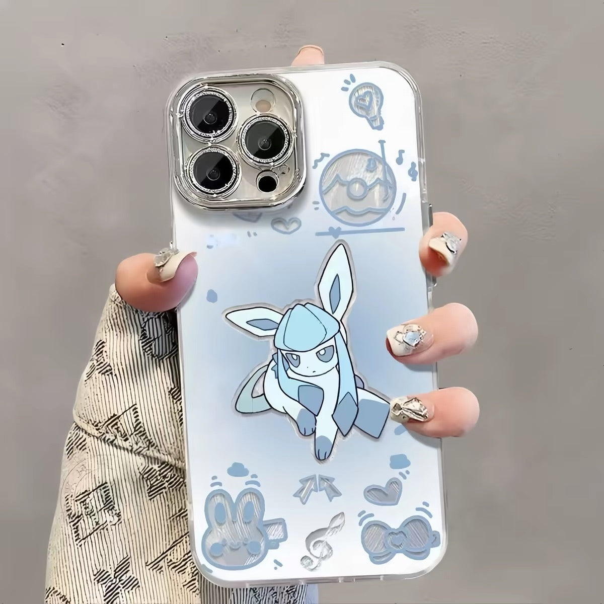 เคสการ์ตูนญี่ปุ่น Pokemon พร้อมที่กันเลนส์ ลาย Eevee Evolution โทนพาสเทลสุดน่ารัก | Eevee Vaporeon Jolteon Flareon Espeon Umbreon Leafeon Glaceon Sylveon 9 สไตล์ - เคส iPhone PLUS SE2 XS XR X 11 12 13 14 15 16 16e 17 17e Pro Promax