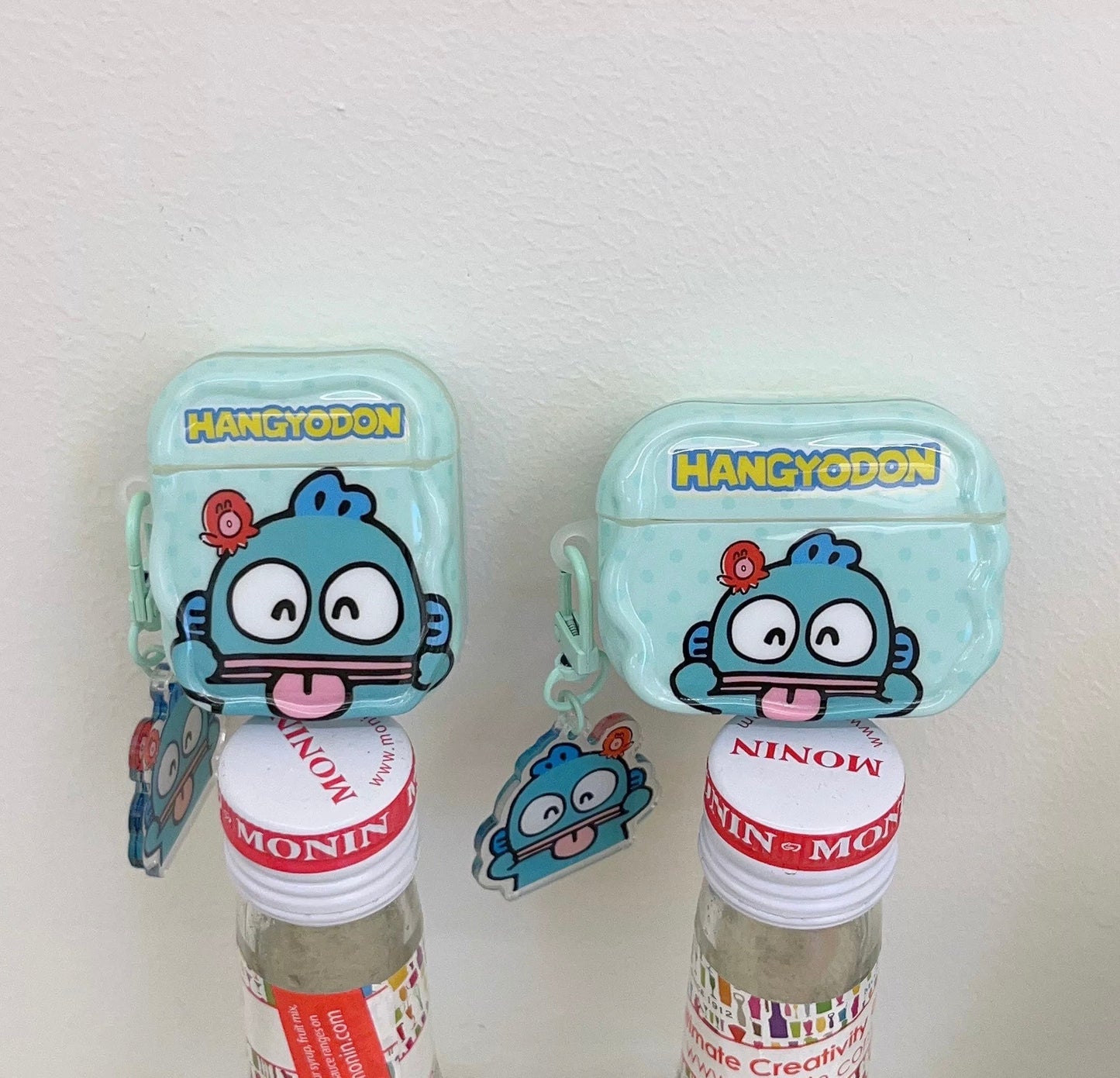 Japanese Cartoon Funny Face Hangyodon Blue with Keychain - AirPods AirPodsPro AirPods3 AirPods4 Case