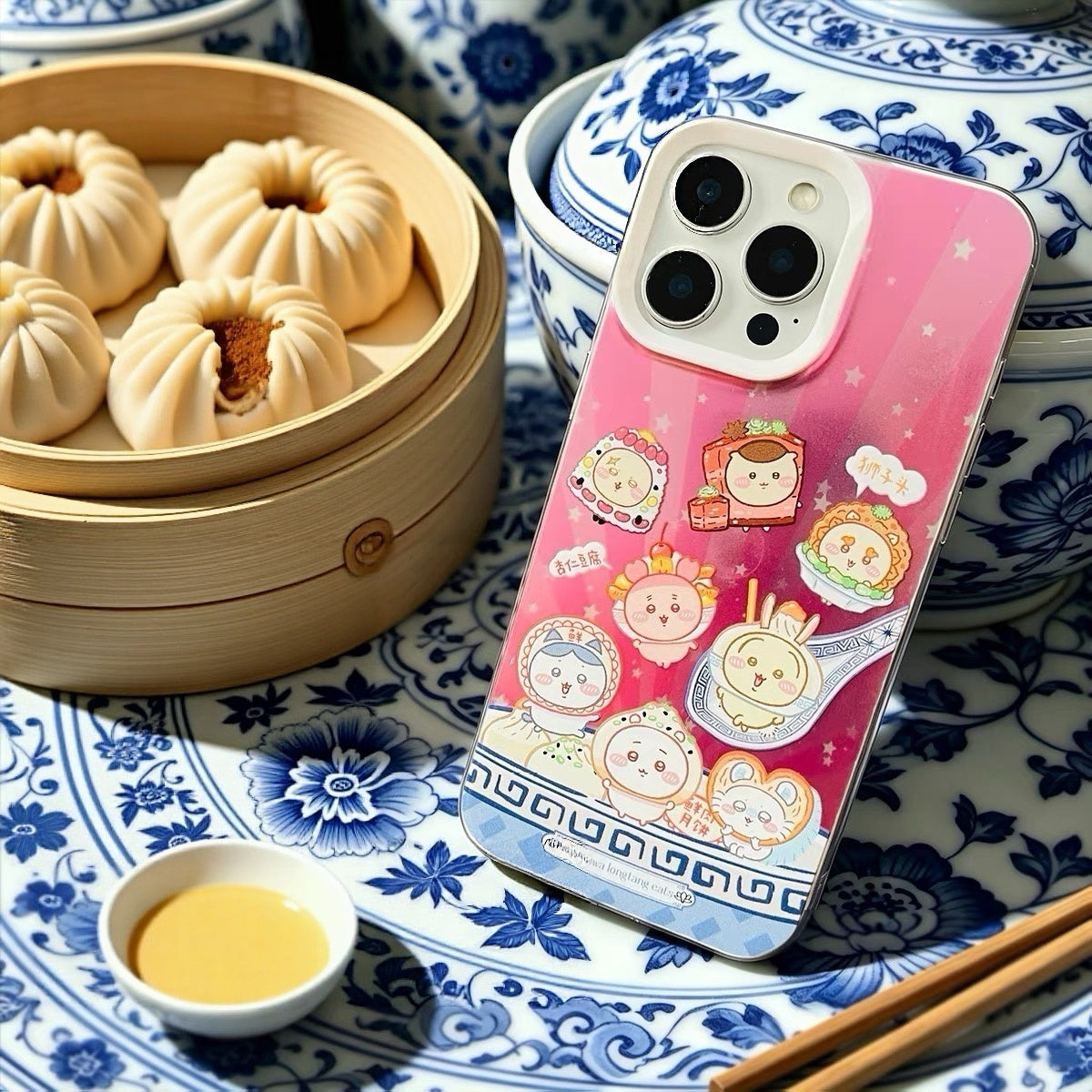 Chiikawa | Hong Kong | iPhone Case | iPhone 17 | detail view