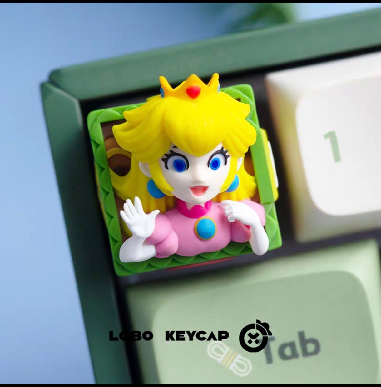 LOBO-KEYCAP-Princess-Peach-artisan-molded-resin-keycap-pink-kawaii-gaming-setup