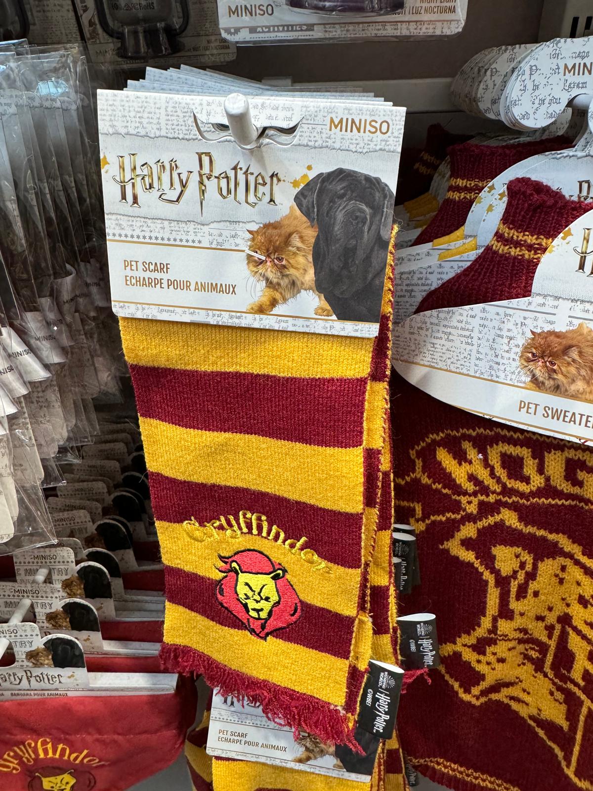 Harry Magical School Wizard Witch X Miniso | Magical School Four Houses Pet Scarf Red Yellow Green Blue - Kawaii items KawaiiGiftLand