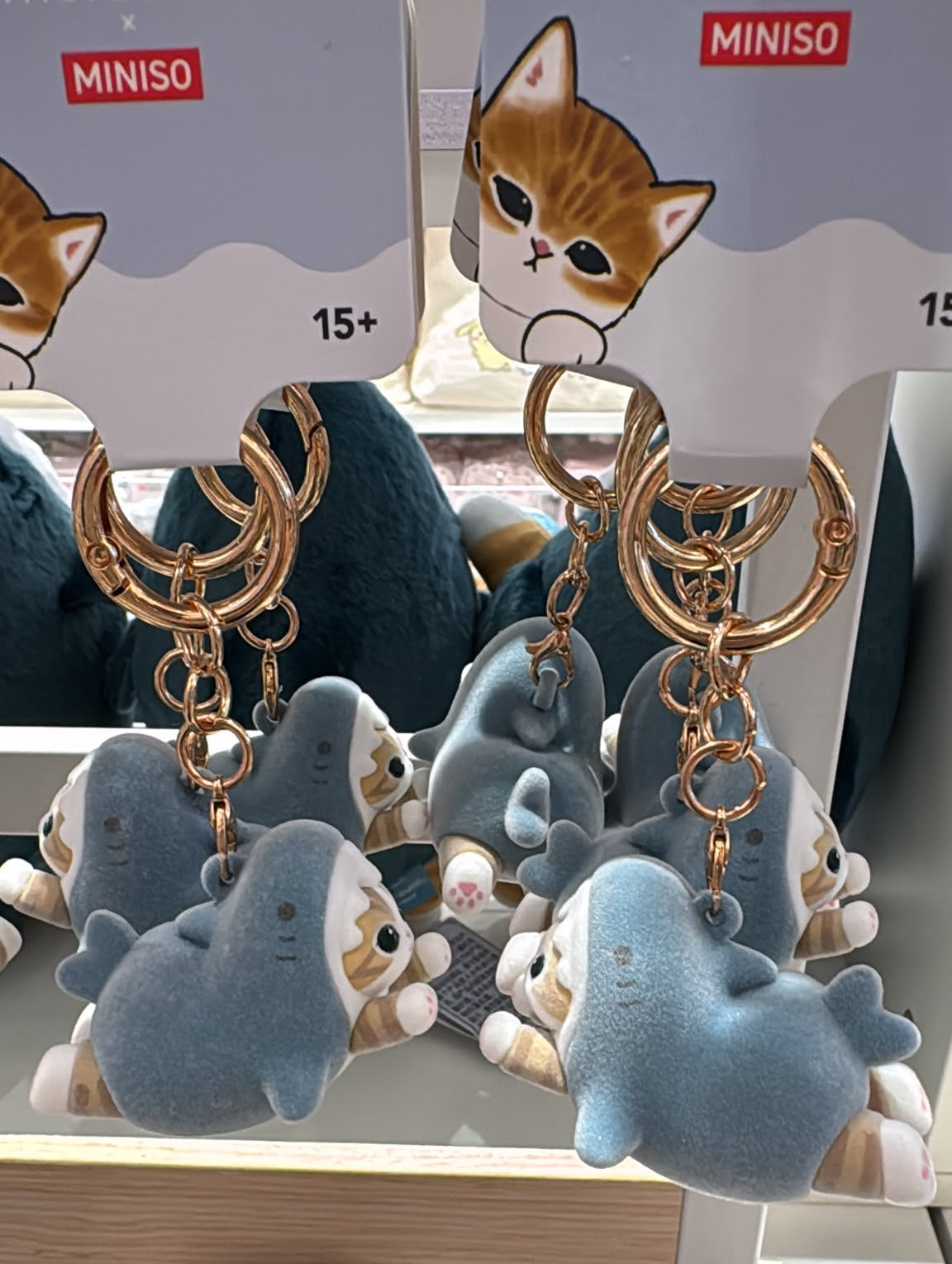 Miniso X Mofusand | Mofusand Cat in Shark Costume Cute Flocked Plastic Doll Keychain - Kawaii items Room Decoration