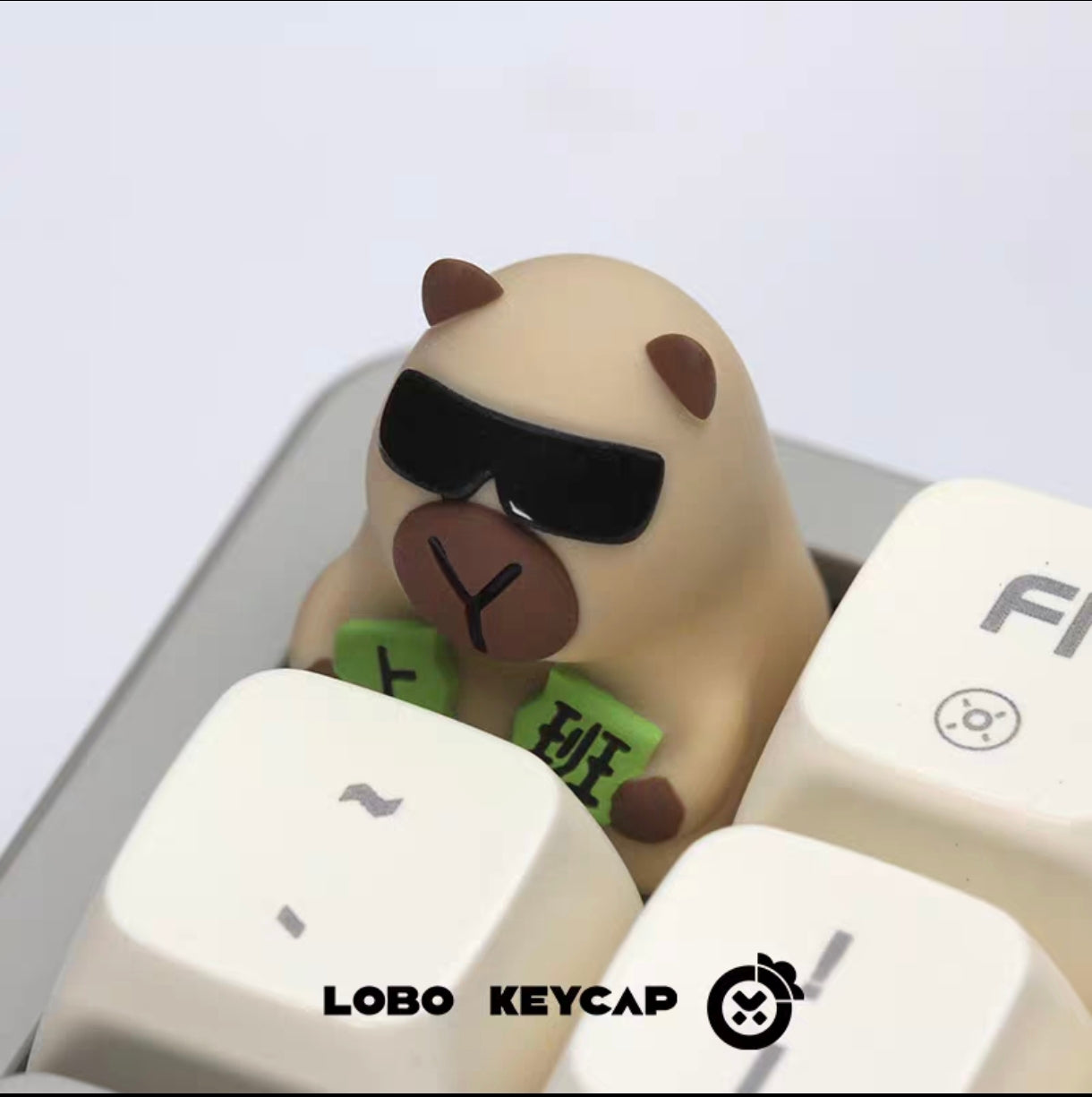 Lobo Cute Capybara Artisan Keycaps – Hand-Cast Resin Kawaii Mechanical Keyboard Accessories & Desk Decor