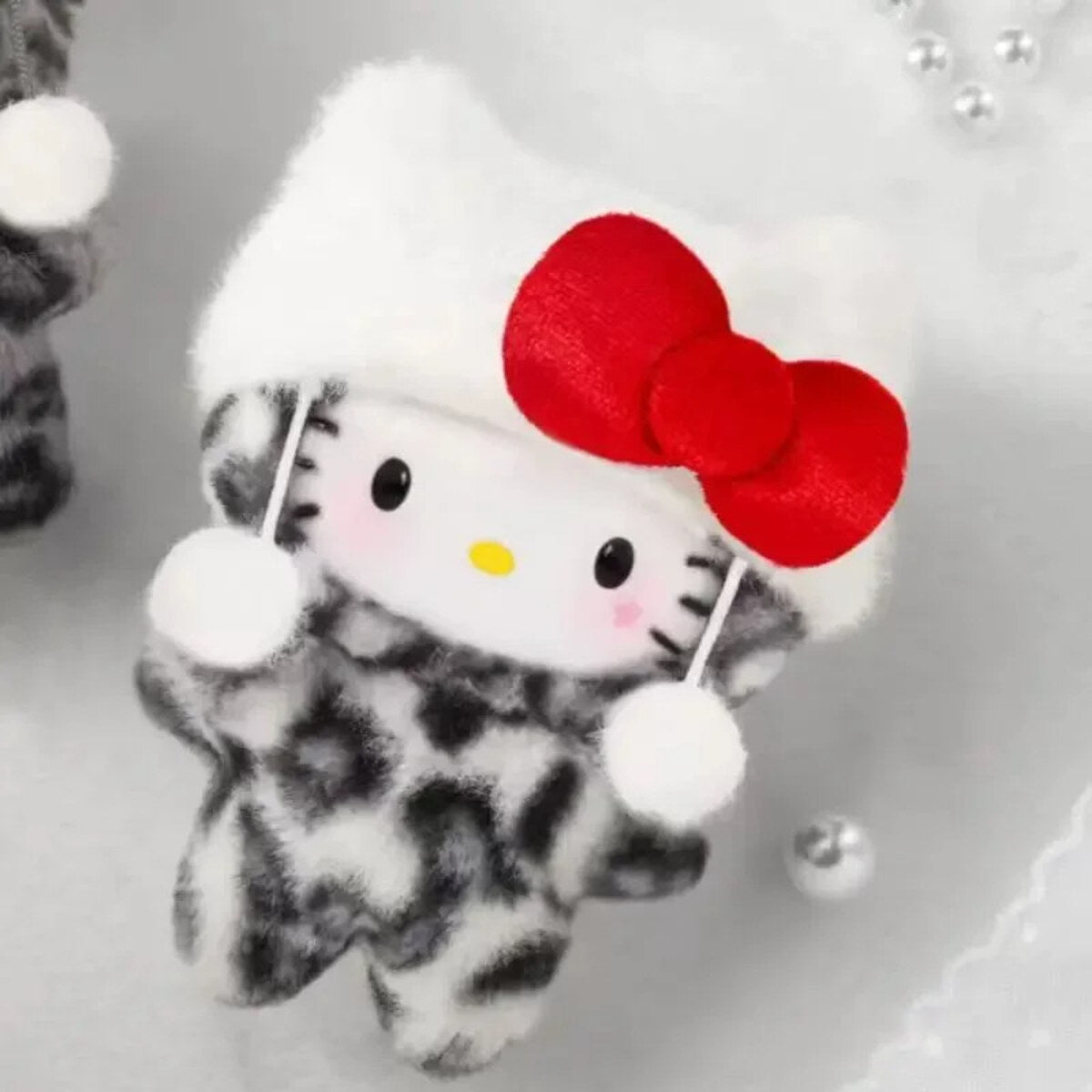 Hello Kitty Leopard Series Retro Noir plush charm keychain