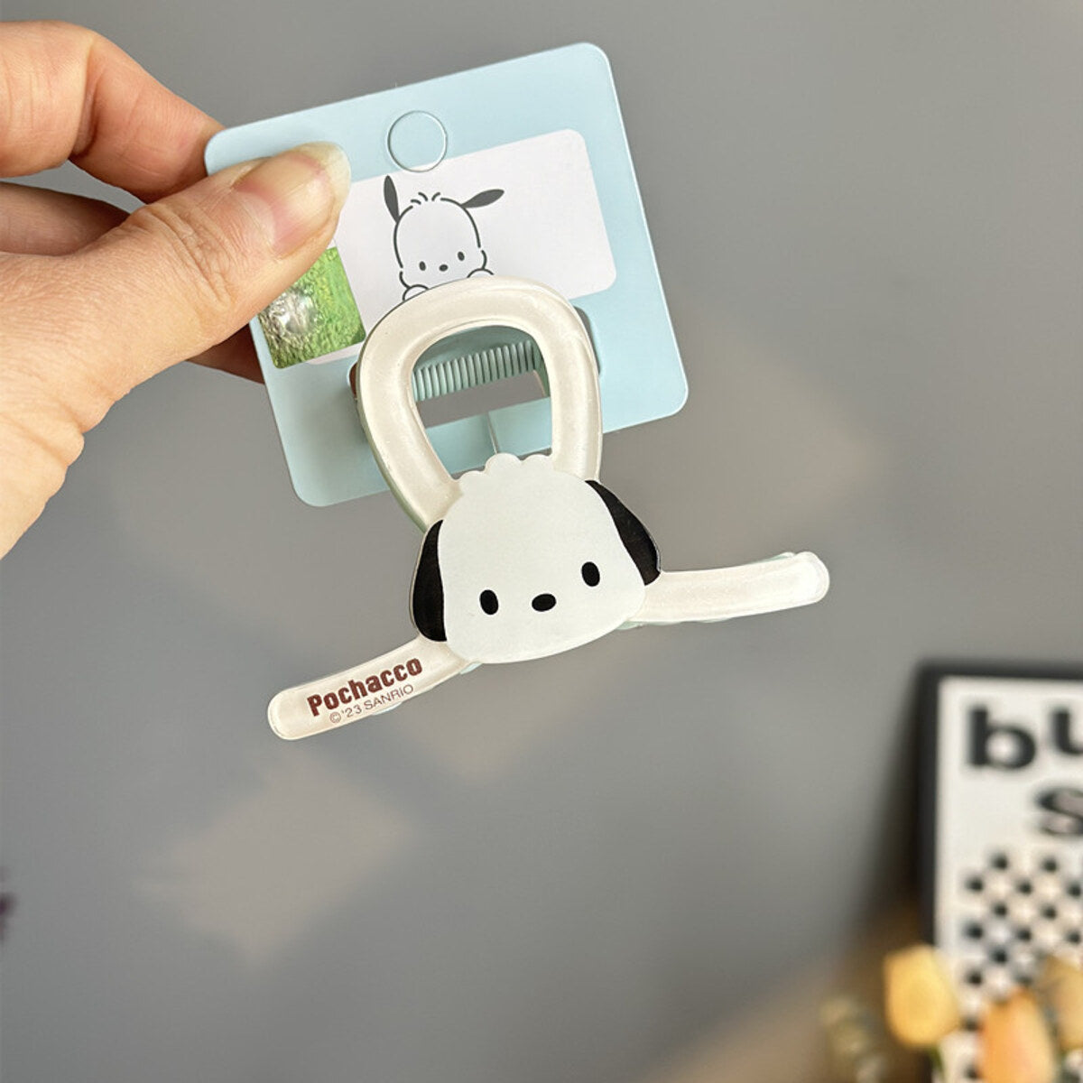 Pochacco medium claw clip - Sanrio glitter hair clamp