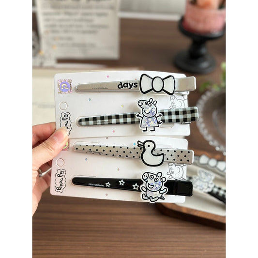 Peppa Pig licensed bar hair clip 2-piece sets on licensed cards