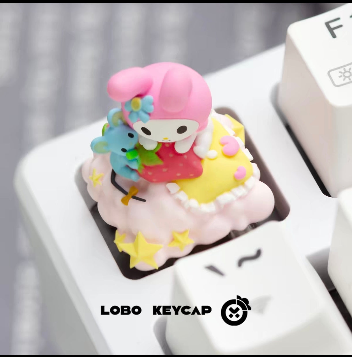 Lobo Sanrio Friends Kawaii Expression Artisan Keycaps – Hand-Cast Resin Mechanical Keyboard Accessories (Hello Kitty, Kuromi, My Melody, Pompompurin, Hangyodon)