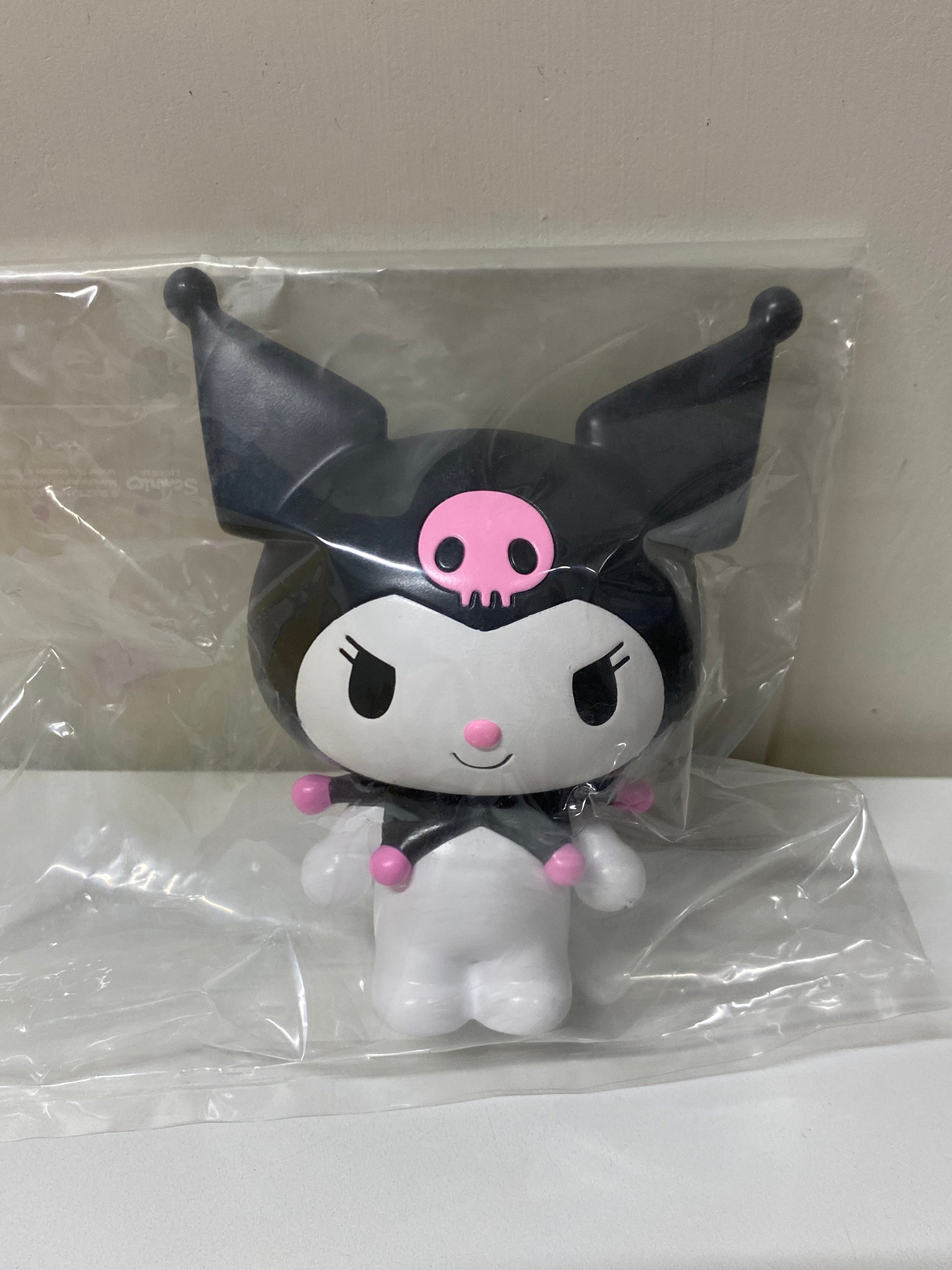 Unbox x Sanrio Kuromi Vinyl Figure Toy Collections