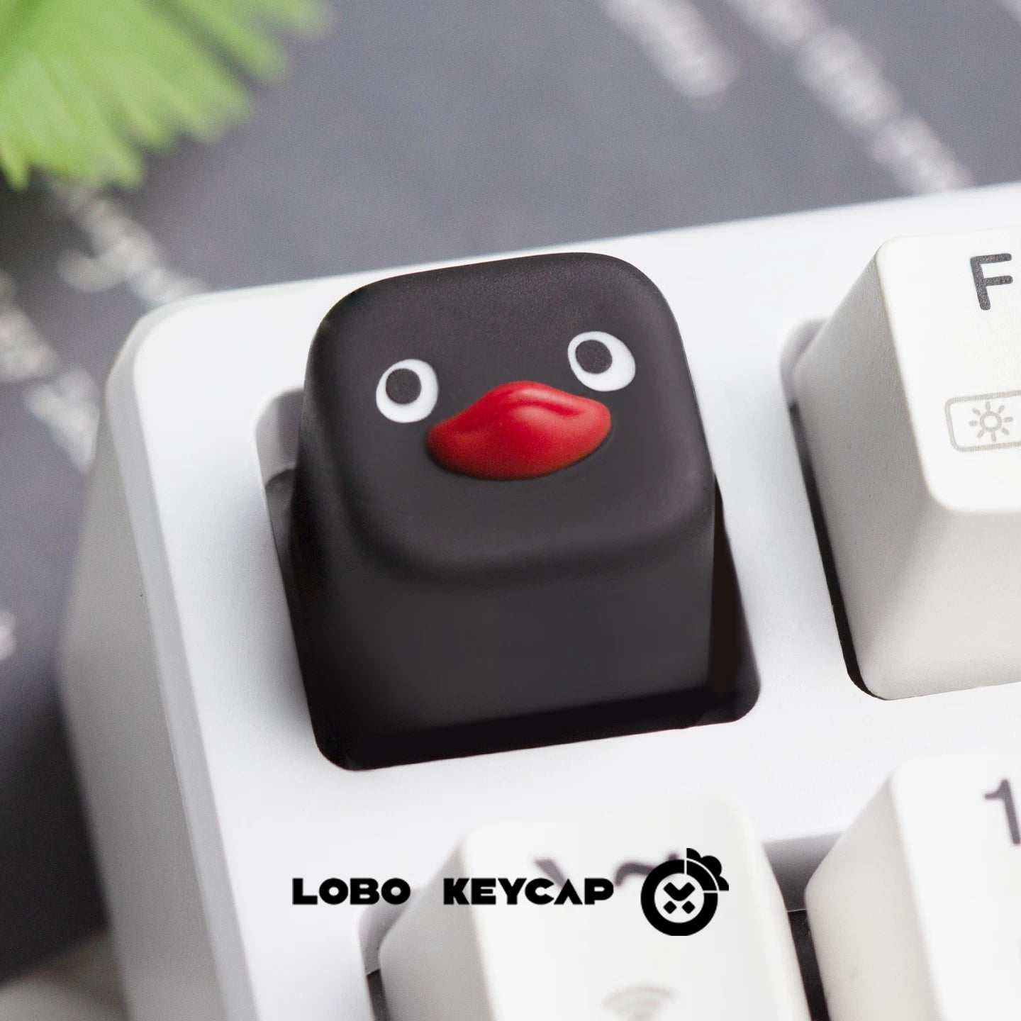 Lobo Keyboard Keycap Pingu- Original Resin Art Custom Cartoon Cute Keycap for Office Pc Gamer Accessories